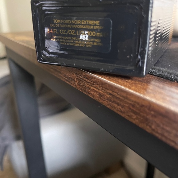 Tom Ford Noir Extreme (EDP, 100ml) - Picture 4 of 4